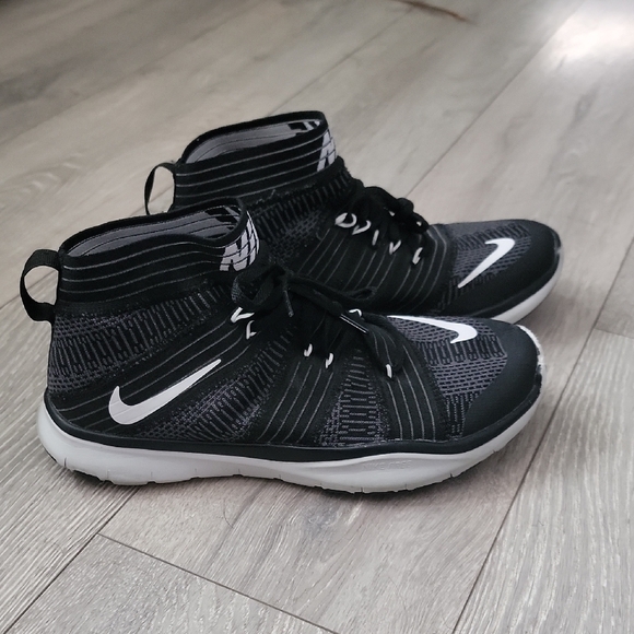 Nike Other - Nike FREE Shoes